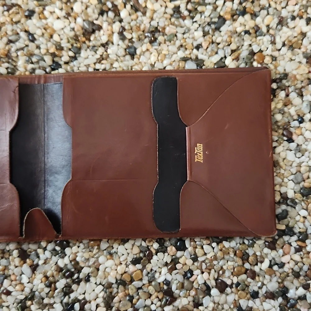 Vintage Textan calfskin wallet